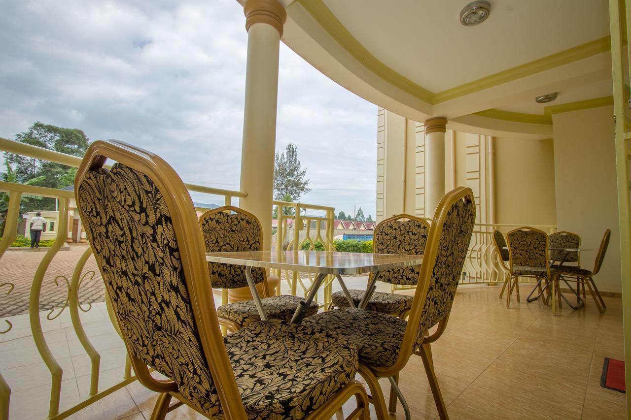 Heras Country Resort Kabale Exteriér fotografie